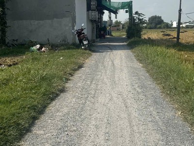 Chính chủ cần bán lô đất có vị trí đẹp tại mỹ hạnh nam - đức hòa - long an 0
