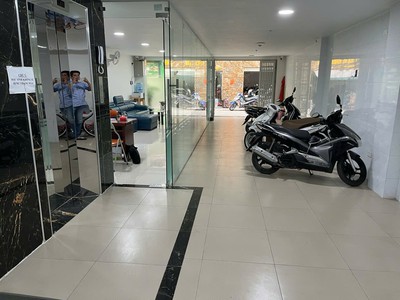 Cho thuê sàn văn phòng 100m  vũ ngọc phan - đống đa - có bãi ô tô 5000m 1