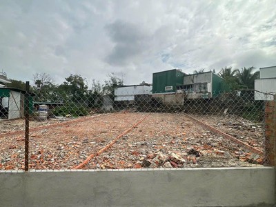 Bán lô đất siêu đẹp nguyễn công trứ, buôn ma thuột, đắk lắk, dt 105m2, giá đầu tư 1
