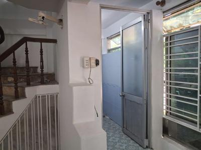 Cho thuê nhà 4 tầng mặt tiền 84 Lê Đình Lý khu vực dân cư đông đúc, giao thông thuận 2