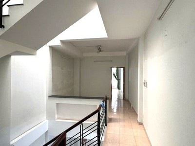  Cho Thuê Nhà Nguyên Căn Hxh   Hoàng Hoa Thám, P.6, Q. Bình Thạnh 4