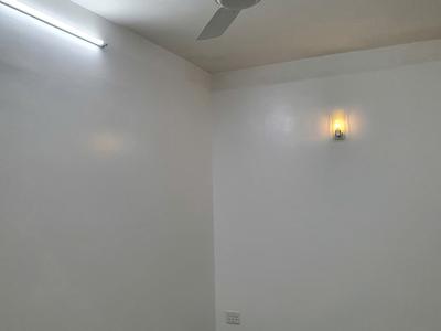 Cho thuê nhà nguyên căn cách mặt tiền đường Trương Công Định Q Tân Bình. 0