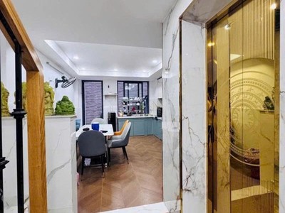 Bán nhà hẻm 10m lê quang định - giao phạm văn đồng, 4x22m, 6 tầng - 7pn, 19,6 tỷ. 1
