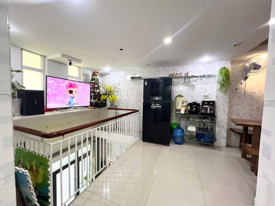 Góc kiệt ô tô thông gần mt đống đa, 5 tầng cứng, thiết kế thông minh, 4.x tỷ 3