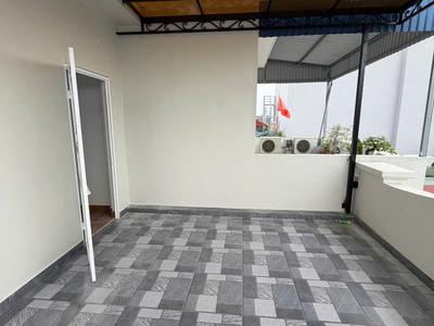 Bán nhà 4 tầng ngõ 143 tôn đức thắng ô tô vào nhà 4