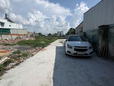 T2721 đất lô góc nở hậu thới tứ 1 hóc môn - sát chợ thới tứ - 2.x tỷ 1