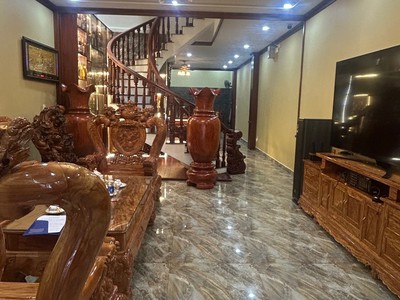 Mặt tiền ngay nguyễn sơn quách hữu nghiêm tân phú ngang 5,2m 5 tầng nhỉnh 17 tỷ 1