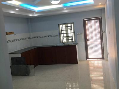 Cho thuê nhà nguyên căn quận 9 4pn, 3wc - có cửa hậu 2