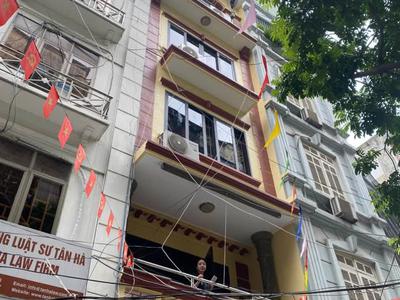 Cho thuê nhà ngõ 118 Nguyễn Khánh Toàn, 60M x 5 Tầng làm Vp, lớp học, Online, Gđ ở 1