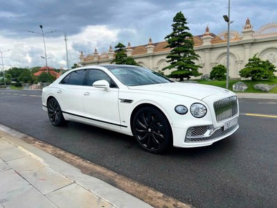 Bán Bentley Flying First Edition sản xuất 2021, mới lăn bánh 9000 Km. 1