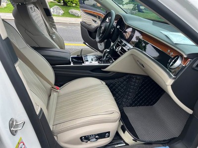 Bán Bentley Flying First Edition sản xuất 2021, mới lăn bánh 9000 Km. 10