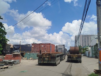 Mặt tiền đường 3 làn container chỉ 100m ra quốc lộ 1a ngang 8m 0