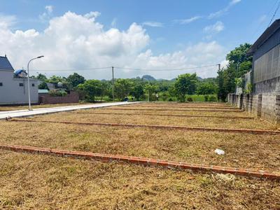 Cách chợ bến 7p có ngay lô đất thị trấn giá đầu tư 97m 593tr đường thông 2 ôtô 1