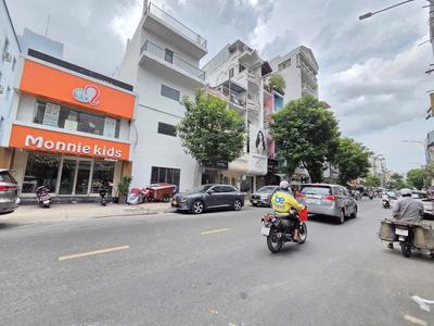 Cho thuê nhà mặt tiền đường Nguyễn Thiện Thuật, Phường Bàn Cờ, Quận 3 1