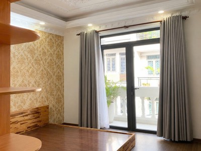 Giảm sâu 6 tỷ 2 lê văn lương-4 tầng-hẻm 6m 2