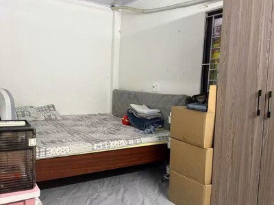 Bán đất tặng nhà cấp 4. sang phố: cổ nhuế 50m2, mt4m, 7.7 tỷ, bắc từ liêm 2
