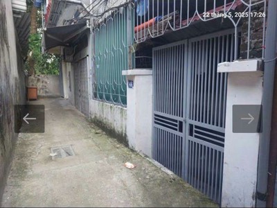 Bán đất tặng nhà cấp 4. sang phố: cổ nhuế 50m2, mt4m, 7.7 tỷ, bắc từ liêm 3
