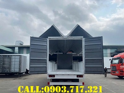 Xe tải DongFeng thùng kín cánh dơi 9m6 3