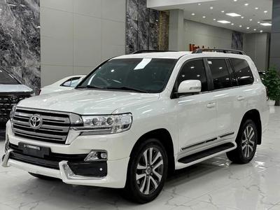 Land Cruiser 4.6 V8, sản xuất 2019 xe đẹp xuất sắc. Giá cực tốt. 2