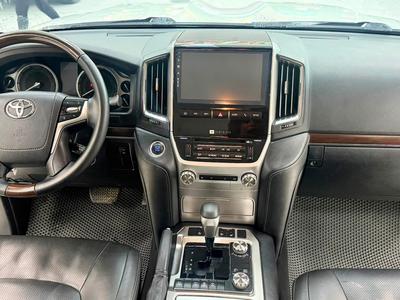 Land Cruiser 4.6 V8, sản xuất 2019 xe đẹp xuất sắc. Giá cực tốt. 8