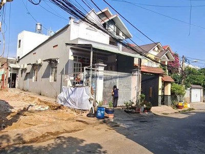 Chính chủ bán đất 151m2, gần lã xuân oai - full thổ cư, lý tưởng xây chdv tạo dòng tiền, chỉ 8,7 tỷ 0