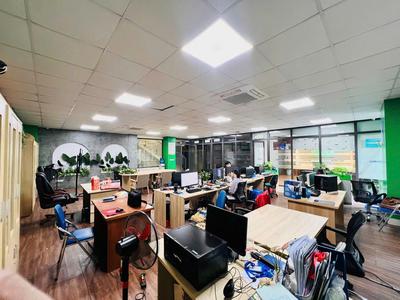 Cho thuê văn phòng 220m    mặt tiền 10m   tố hữu, vạn phúc, hà đông, hà nội 2