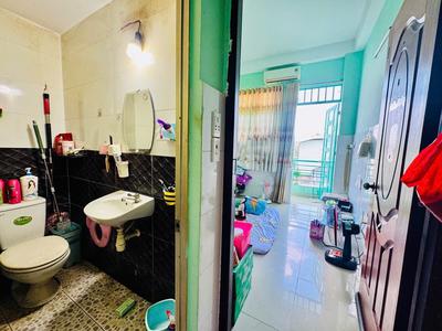 Bán nhà 5 tầng - đường nguyễn duy, q.8 - dt: 150m - gần cầu nguyễn tri phương - giá 6.3 tỷ 3