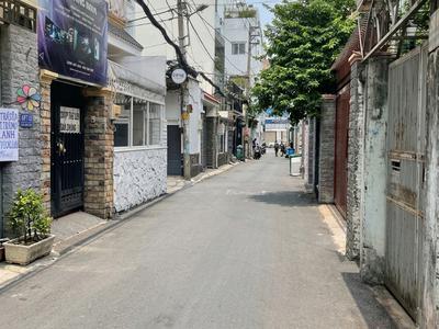 K2776  1/ phan văn trị sát emart dòng tiền 24tr/th nở hậu tài lộc giá 12.x tỷ 3