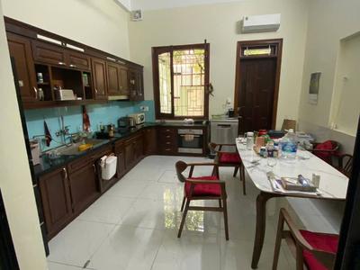 Nhà ngõ 234 Hoàng Quốc Việt - DT 100m2 xây 70m2 x 4 tầng có nội thất, đường 10m để ô tô 2