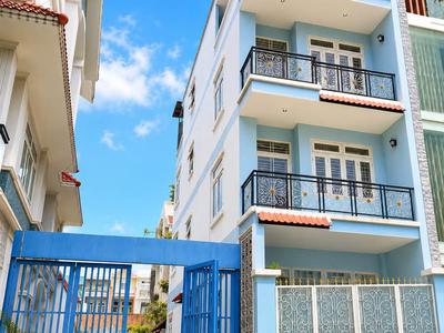 Lô góc gò dầu view công viên đường 8m thông 4 tầng 74m ngang 4.5 chỉ 11 0