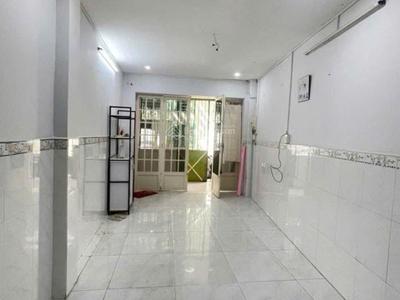 Bán gấp nhà 2MT hẻm trước sau Ngô Gia Tự, Phường 9, Quận 10 1