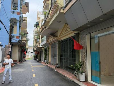  siêu phẩm trung tâm việt trì   nhà 2 tầng, 3pn đẹp khu quang trung, chỉ 5.x tỷ     siêu 3