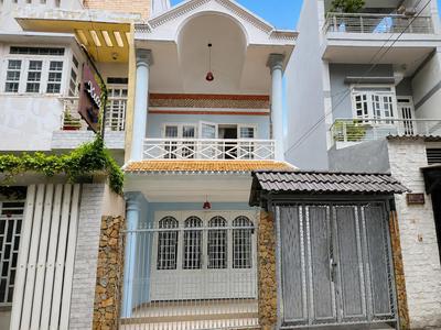 Chủ kẹt tiền giảm sâu chỉ còn 10 tỷ 900 triệu 0
