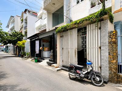 Chủ kẹt tiền giảm sâu chỉ còn 10 tỷ 900 triệu 4
