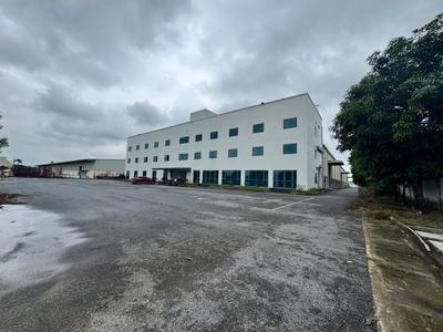 Cho thuê toà nhà văn phòng 4 tầng 720 m /1 sàn tại kcn quang minh, mê linh 0