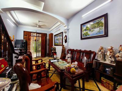 Bán nhà bồ đề 9 tỷ ô tô  chỗ đỗ cửa,ngõ thông thoáng 3