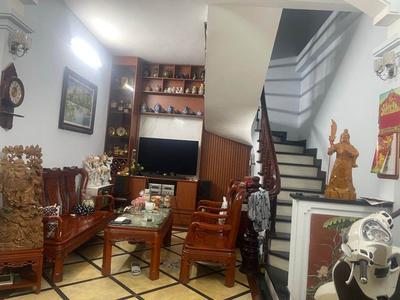 Bán nhà bồ đề 9 tỷ ô tô  chỗ đỗ cửa,ngõ thông thoáng 4