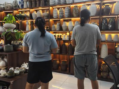 7 Tiêu Chí Chọn Một Cửa Hàng Bán Bình Hoa Uy Tín Tại TP.HCM 8