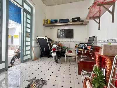 Bán nhà hxh 6m hòa bình - ngay cv đầm sen, 5,5x19m - cấp 4 - tiện xây, 1 đời chủ, 10,5 tỷ. 0