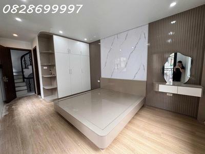 Chính chủ gửi bán nhà phố đội cấn ba đình lô góc 2 mặt thoáng, ô tô đỗ cửa, mt 7.6m, 10.8 tỷ 3