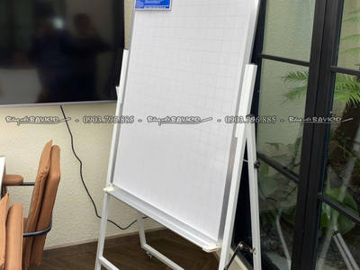 Bảng viết bút lông chân xếp gọn tăng chỉnh độ cao BAVICO 4