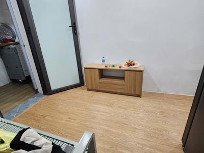 Chính chủ p 503 nhà 77 thịnh hào 1 đống đa bác nào con lên học đại học mua căn này thì quá đỉnh , 1