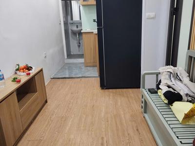 Chính chủ p 503 nhà 77 thịnh hào 1 đống đa bác nào con lên học đại học mua căn này thì quá đỉnh , 2