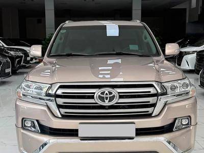 Bán Toyota Land Cruiser 4.6 V8 sản xuất 2016. 0