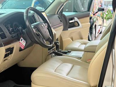 Bán Toyota Land Cruiser 4.6 V8 sản xuất 2016. 6