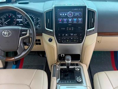 Bán Toyota Land Cruiser 4.6 V8 sản xuất 2016. 7
