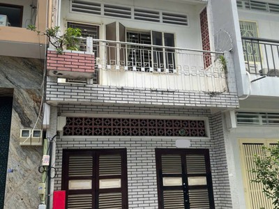 Siêu Phẩm Cư Xá Lữ Gia P.15 Quận 11 , Mặt Tiền Kinh DOanh Sầm Uất , Ngay ĐH Bách Khoa 3