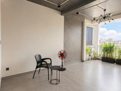 Sát vòng xoay lê đại hành - hxh - ngang 4.4m - 5 tầng btct đúc - 50m 4