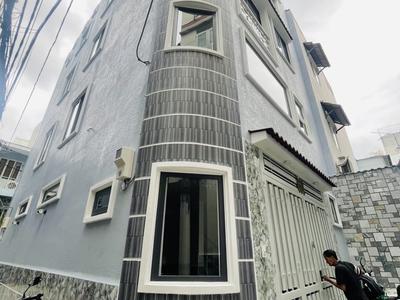 8.2tỷ trần quang diệu lô góc 5 tầng nhà mới đẹp 4