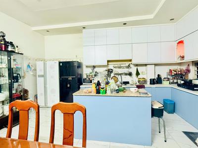 Bán nhà mặt tiền số 1 cũ, dt : 122/138m3, 4 tầng, 6 phòng, chỉ 19 tỷ tl. 3